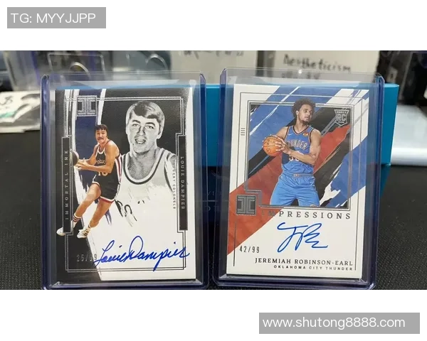 西甲足球球星卡收藏热潮帕尼尼手镭盒新品引领潮流